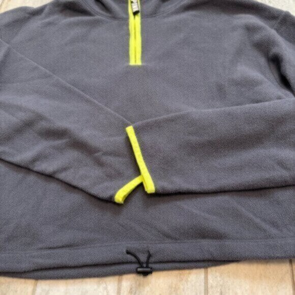 NEW Pink by Victoria's Secret women's S gray cropped fleece 1/4 zip pullover - Picture 4 of 5